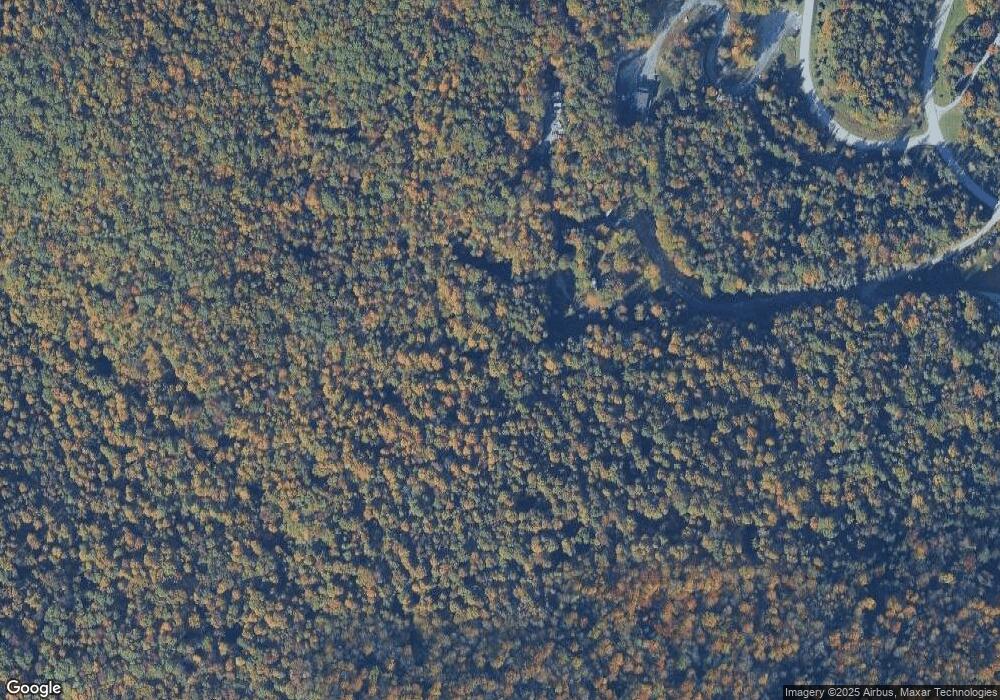 665 Greystone Dr, Richmond, VT 05477 - photo 1