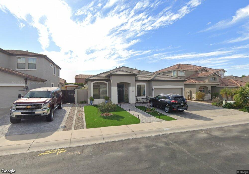 10715 E Kiva Ave, Mesa, AZ 85209 - photo 1