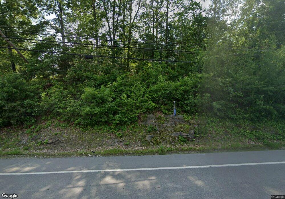 52 Chester Rd, Derry, NH 03038 - photo 1