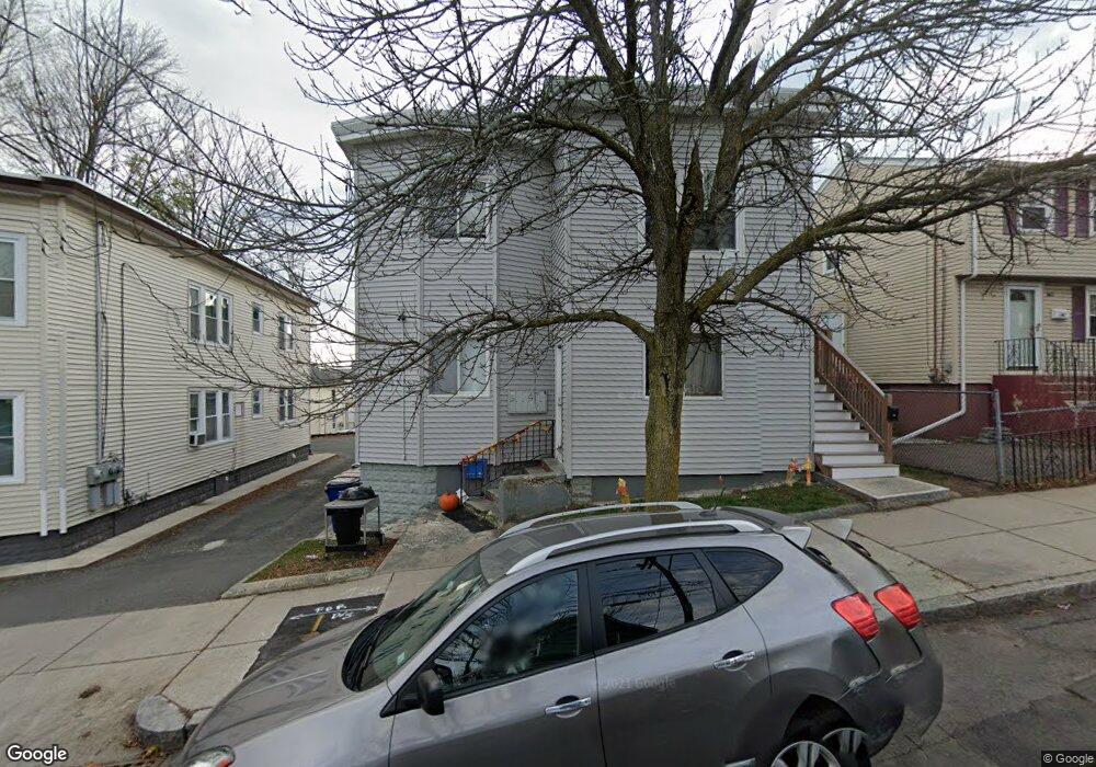 138 Walnut Ave unit 1, Revere, MA 02151 - photo 1