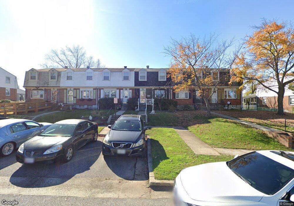 305 Wisewell Ct, Halethorpe, MD 21227 - photo 1