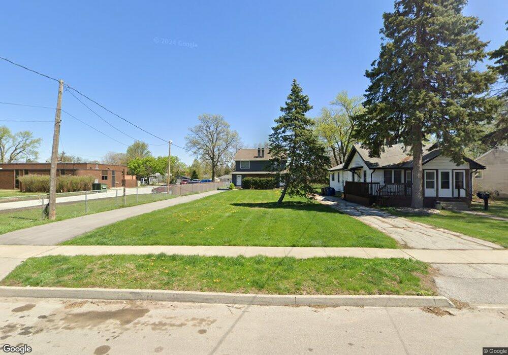 3709 49th St, Des Moines, IA 50310 - photo 1