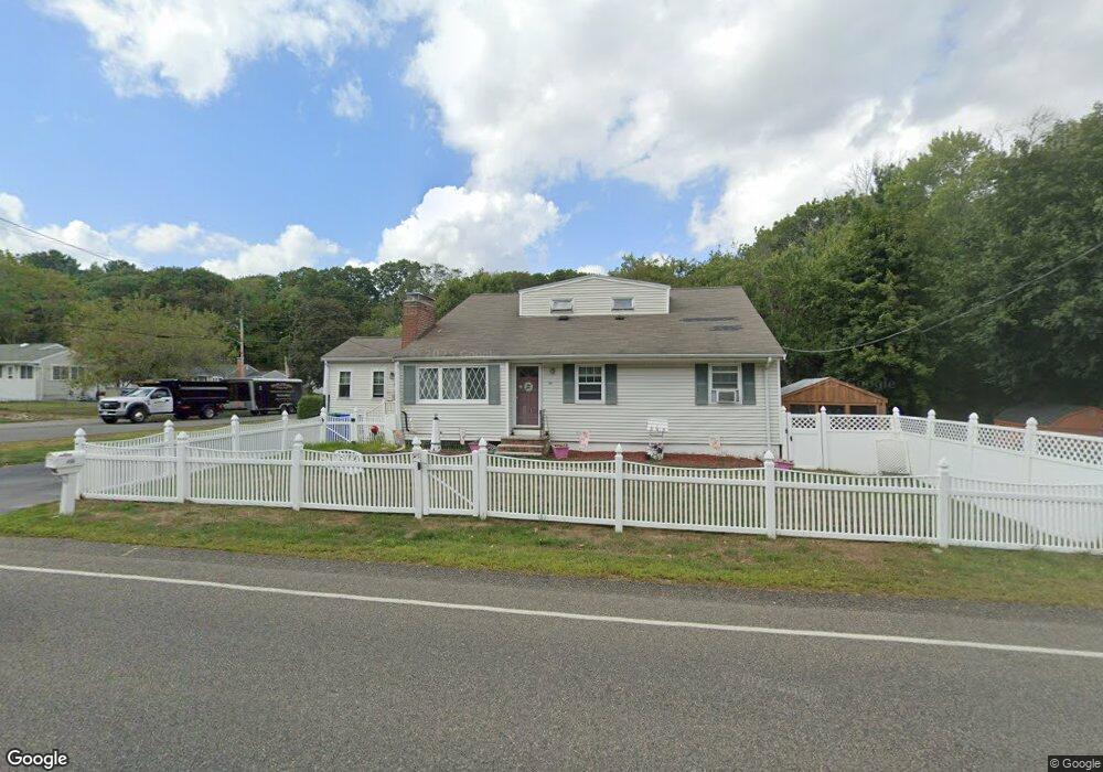 488 Summer St, Rockland, MA 02370 - photo 1