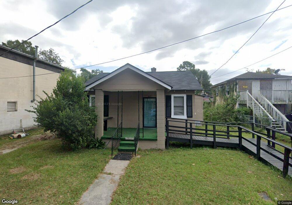 407 W 60th St, Savannah, GA 31405 - photo 1