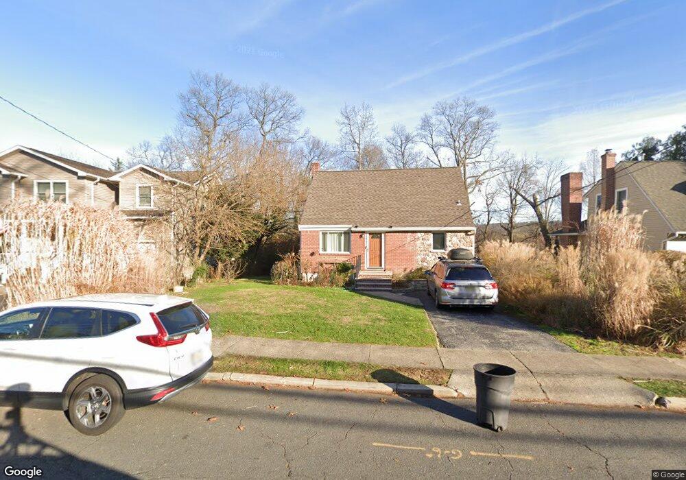 274 Jefferson Ave, Cresskill, NJ 07626 - photo 1