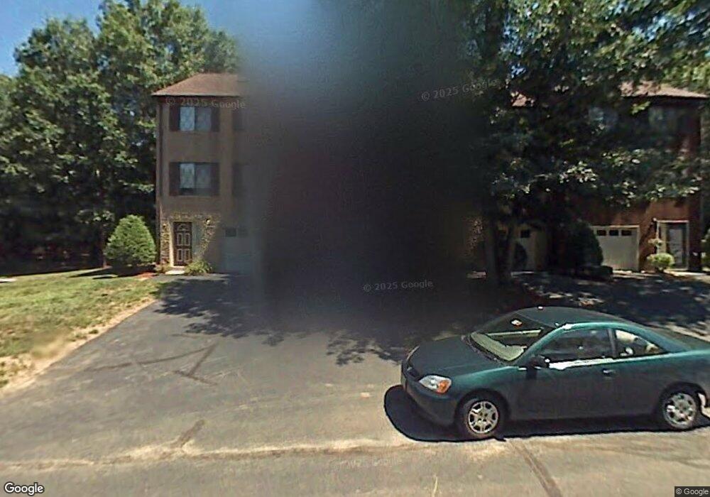 22 Winrow Dr, MerriMacK, NH 03054 - photo 1