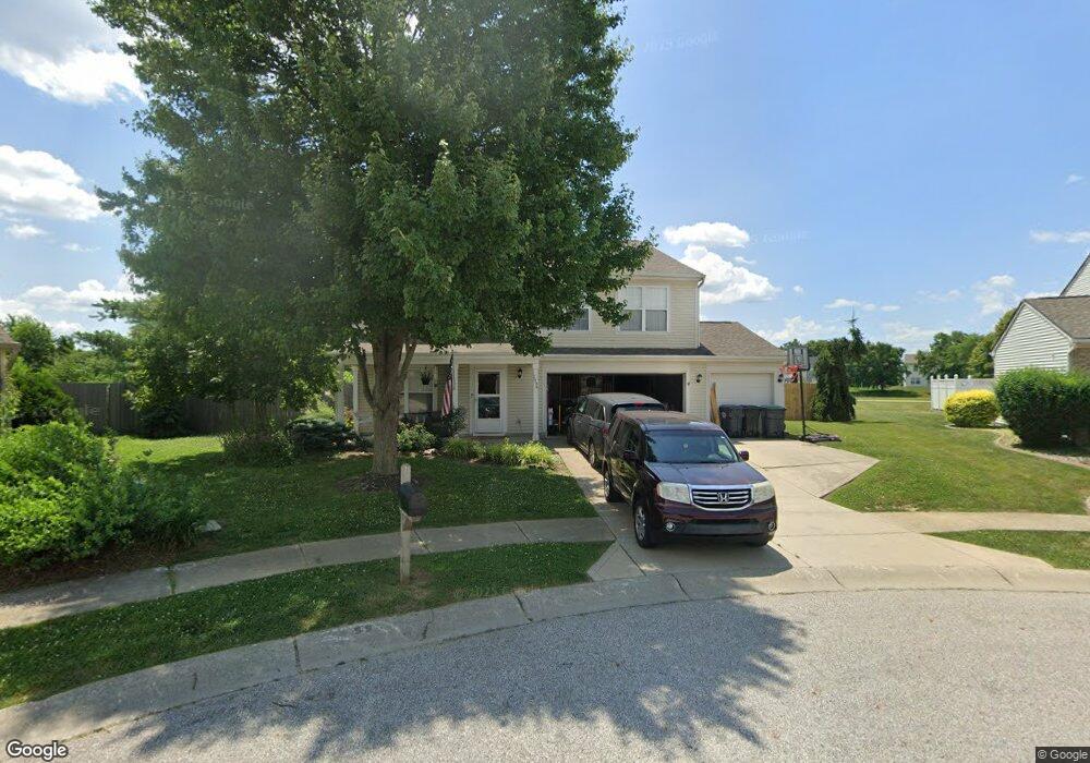 2894 Big Cone Ct, Whiteland, IN 46184 - photo 1