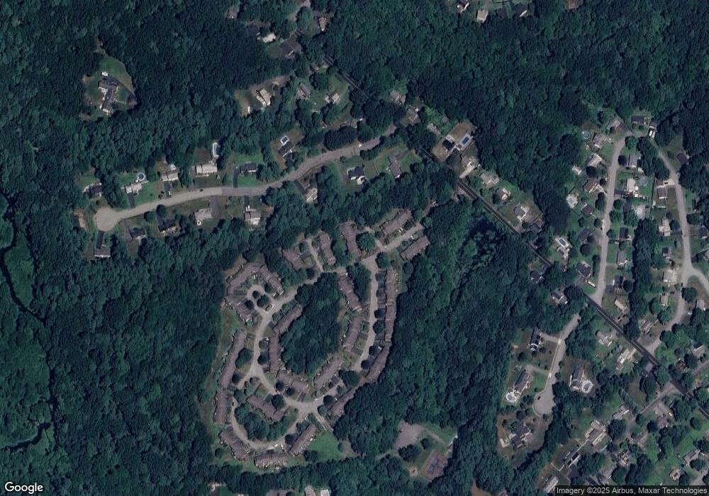 2 Hawthorne Village unit D, Franklin, MA 02038 - photo 1