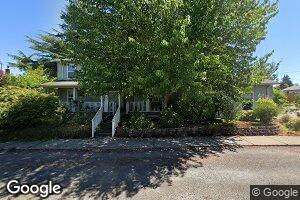 819 S Pine St, Carlton, OR 97111