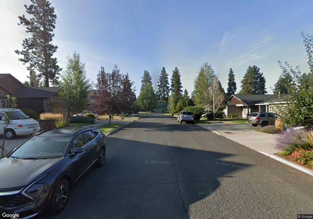 30 SW Wheeler Place, Bend, OR 97702 - photo 1