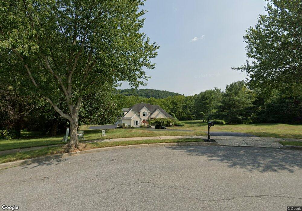 9 Vista Ct, Alpha, NJ 08865 - photo 1