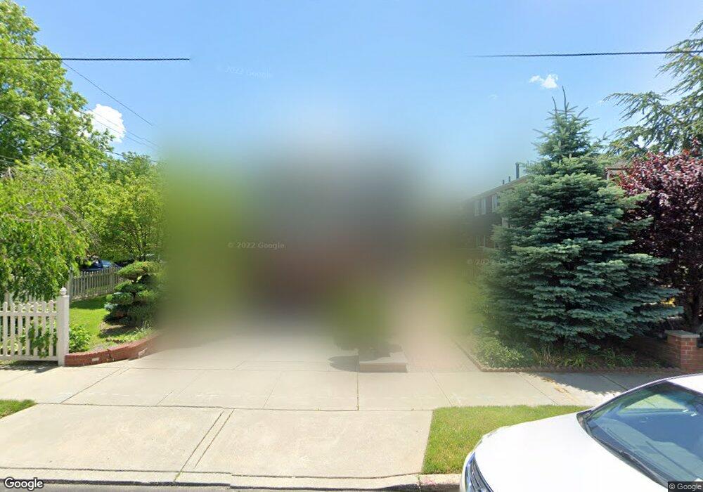 14650 25th Rd, Flushing, NY 11354 - photo 1