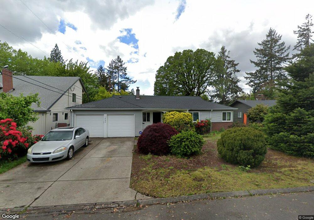 1845 SW Glenview Ave, Portland, OR 97225 - photo 1