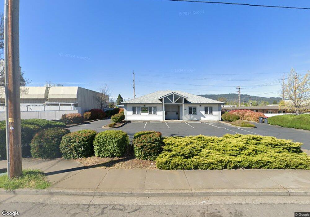 73 N 1st St, Central Point, OR 97502 - photo 1