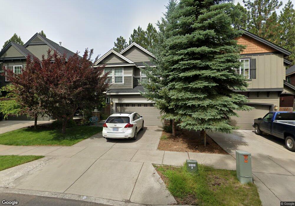 19446 Hollygrape St, Bend, OR 97702 - photo 1