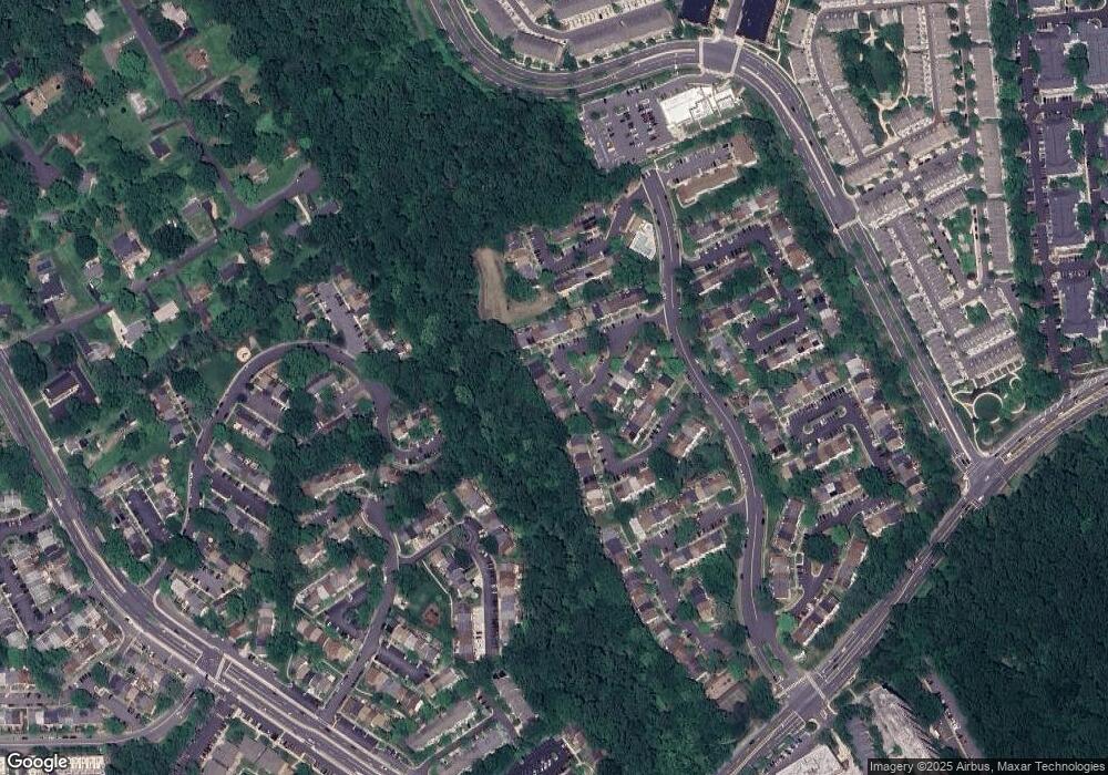 3046 Winter Pine Ct, Fairfax, VA 22031 - photo 1