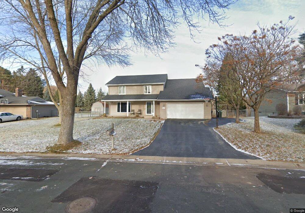 10776 108th Place N, Maple Grove, MN 55369 - photo 1