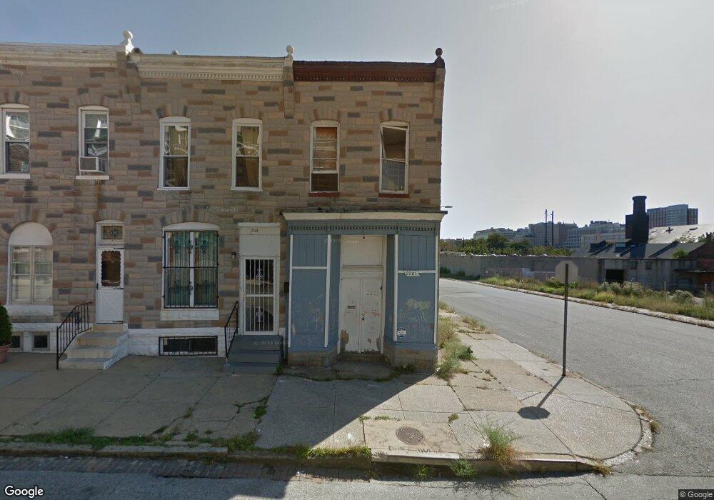 2201 E Biddle St, Baltimore, MD 21213 - photo 1