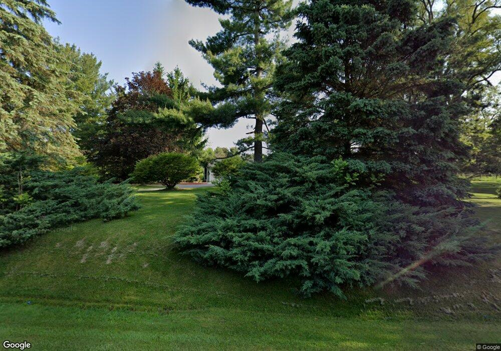 11072 W Mount Morris Rd, Flushing, MI 48433 - photo 1