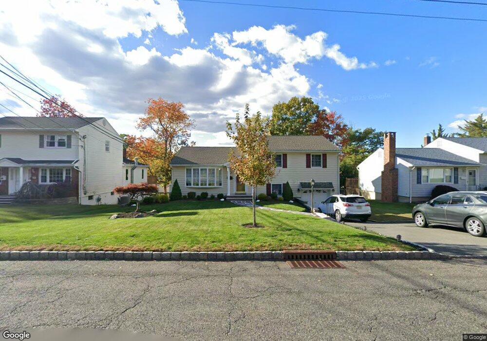 12 Bentley Rd, Cedar Grove, NJ 07009 - photo 1