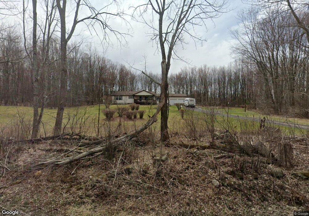 255 Hanlon Rd, Lake Ariel, PA 18436 - photo 1