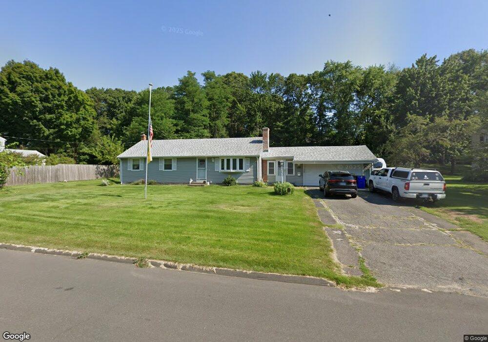 168 Taft Ln, Windsor Locks, CT 06096 - photo 1