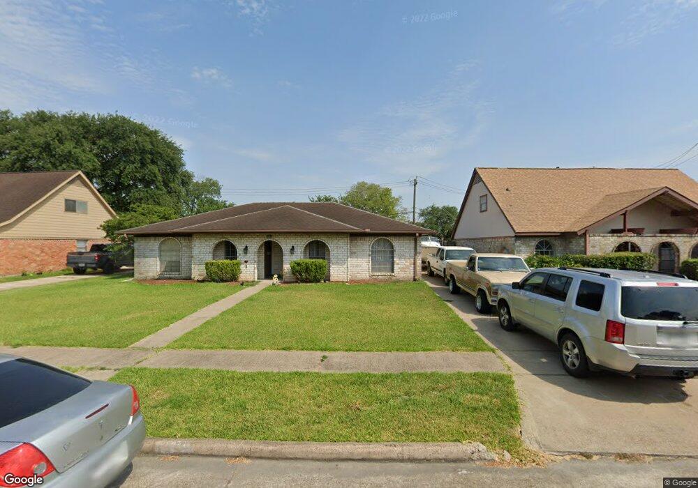 10619 Sagetree Dr, Houston, TX 77089 - photo 1