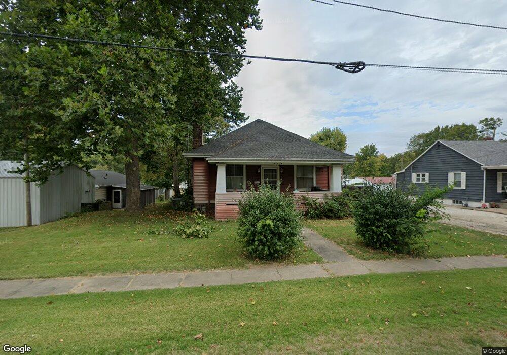 421 S Main St, Virginia, IL 62691 - photo 1