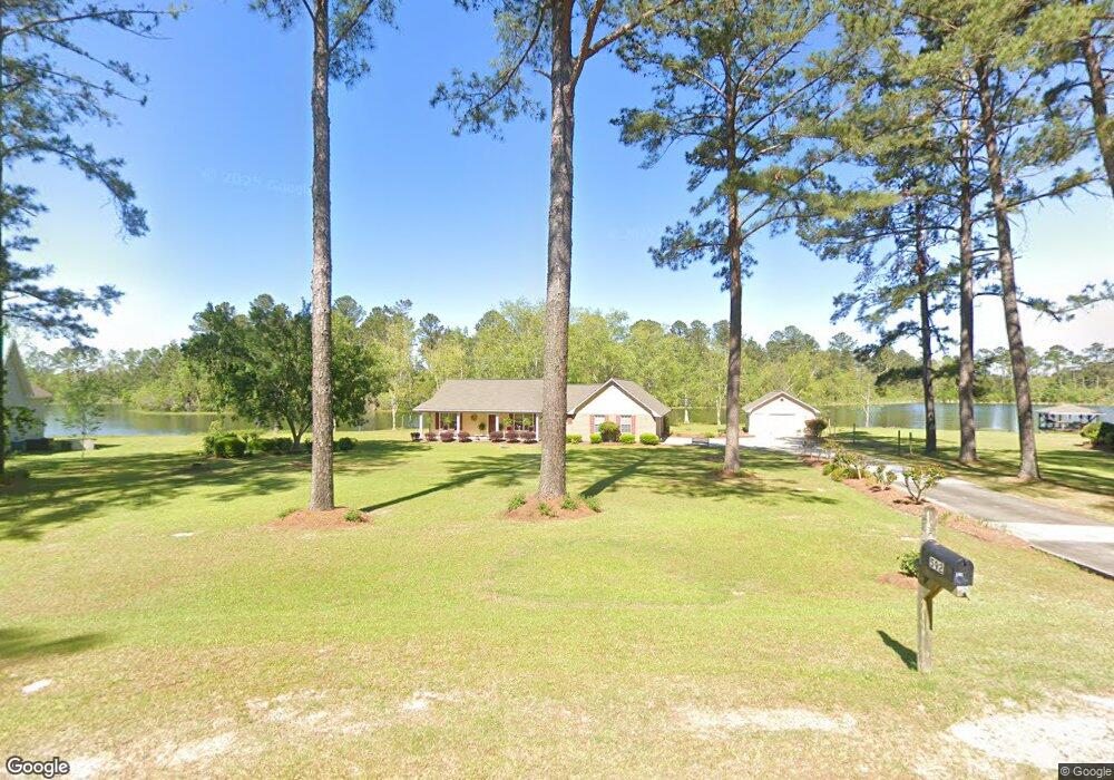 592 Lakeview Cir, Douglas, GA 31535 - photo 1
