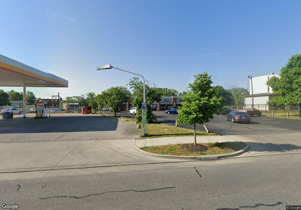 239 W Jefferson St, Franklin, IN 46131 - photo 1