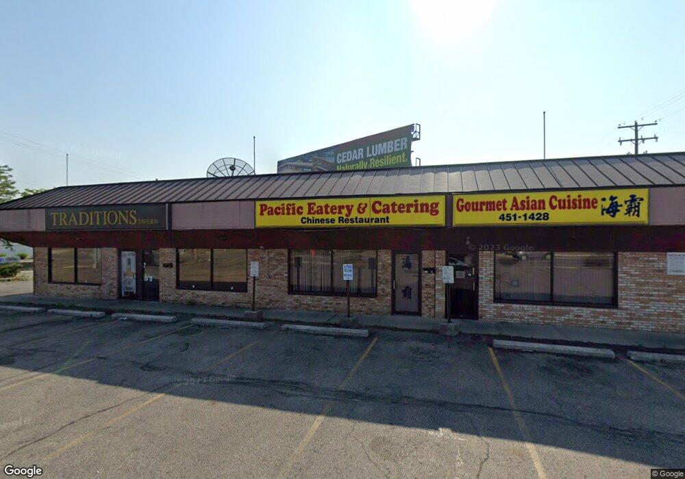 4514 Kenny Rd unit C, Columbus, OH 43220 - photo 1