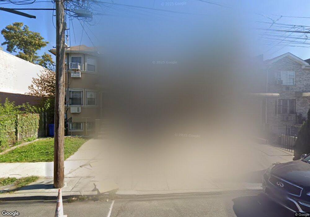 10319 169th St, Jamaica, NY 11433 - photo 1