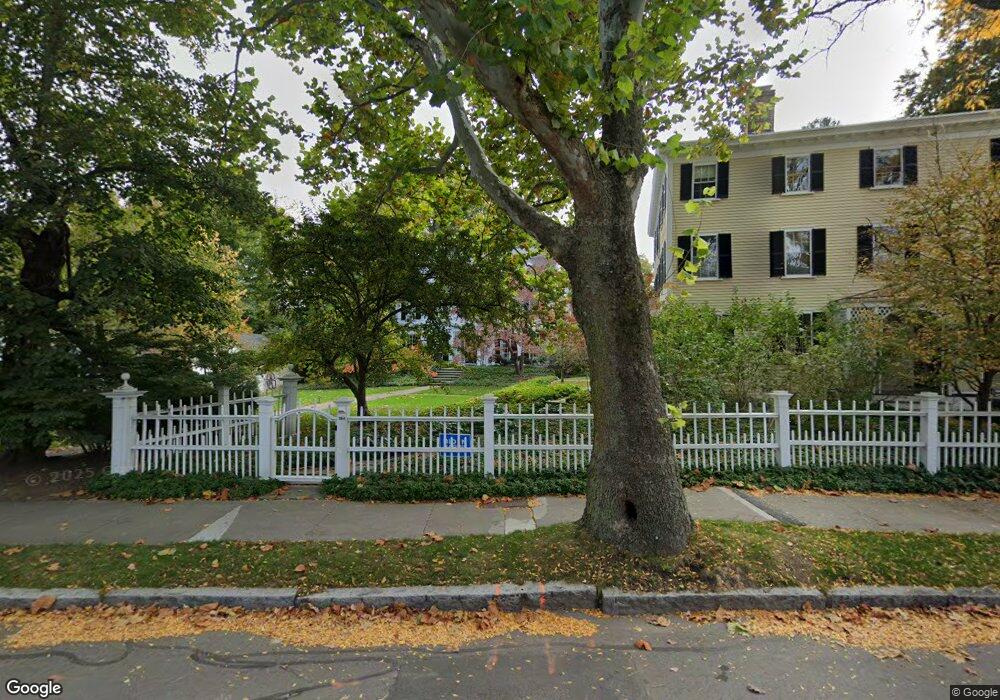 142 Brattle St unit L, Cambridge, MA 02138 - photo 1