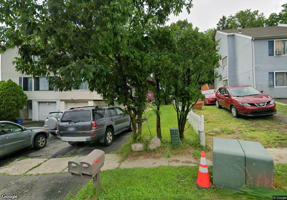 4 Albacon Rd, Nanuet, NY 10954 - photo 1