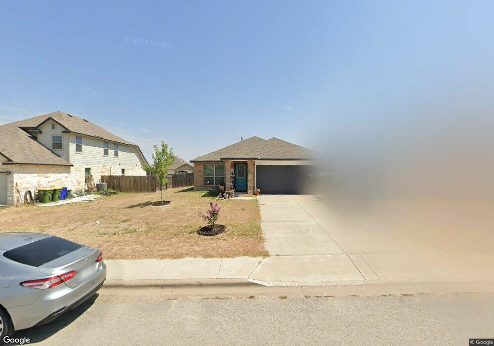 404 Kayla St, Troy, TX 76579 - photo 1