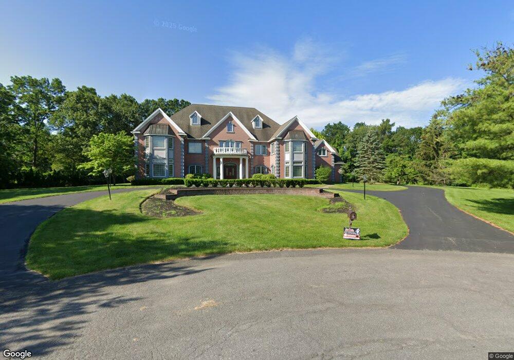 8 Shalimar Ct, Albany, NY 12211 - photo 1