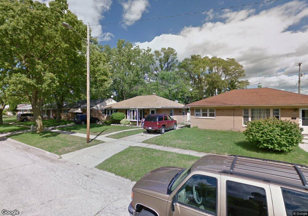 3205 Menominee Ave, Flint, MI 48507 - photo 1