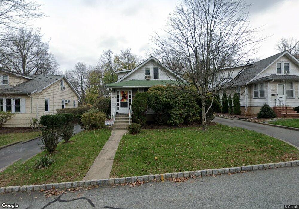 34 Cambridge Rd, Verona, NJ 07044 - photo 1