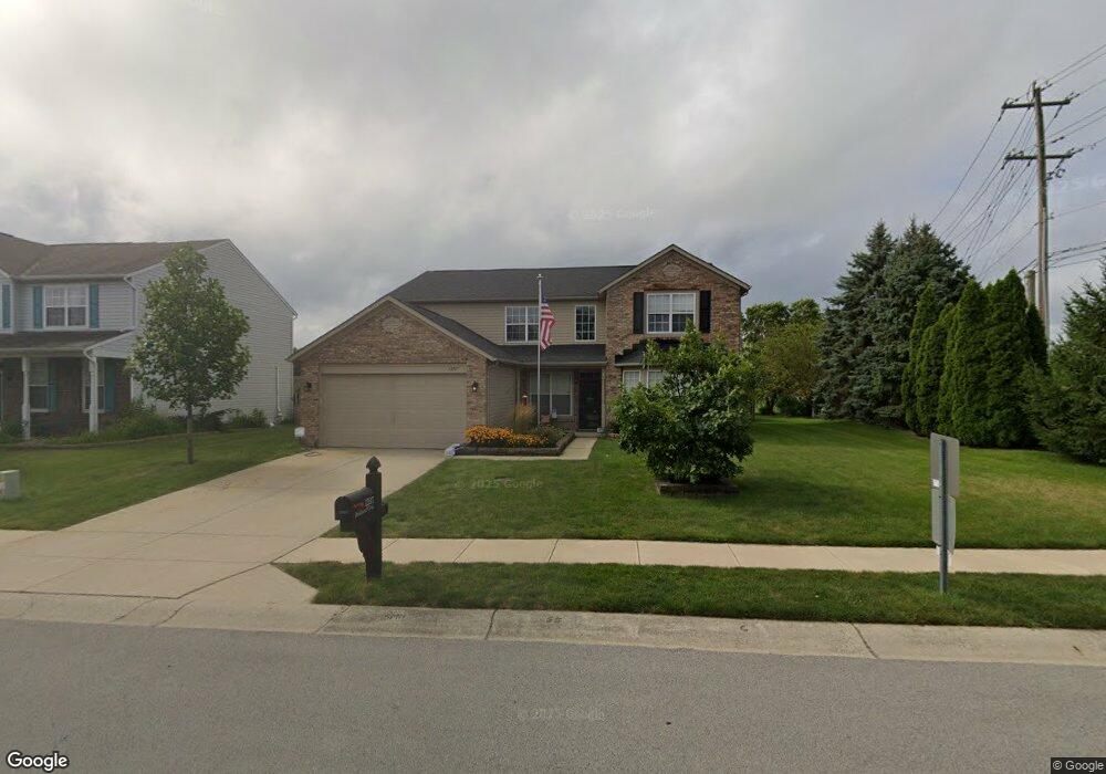 12517 Brookhaven Dr, Fishers, IN 46037 - photo 1