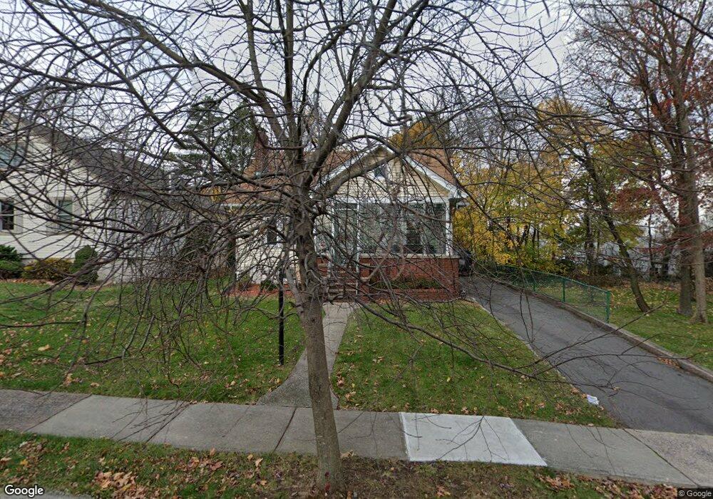 17-05 Willow St unit 1X, Fair Lawn, NJ 07410 - photo 1