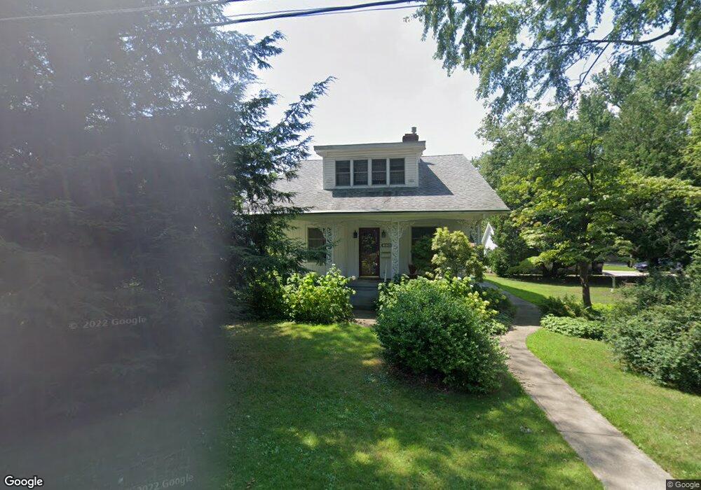 725 Dongan Ave, Schenectady, NY 12302 - photo 1