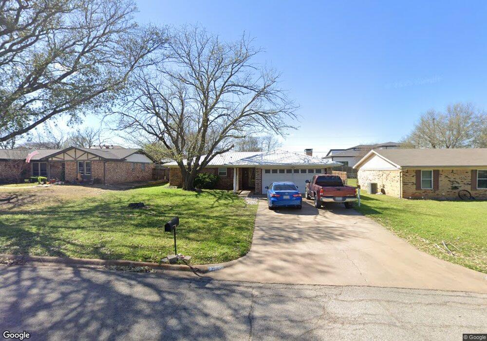 1236 Willowwood Dr, Cleburne, TX 76033 - photo 1