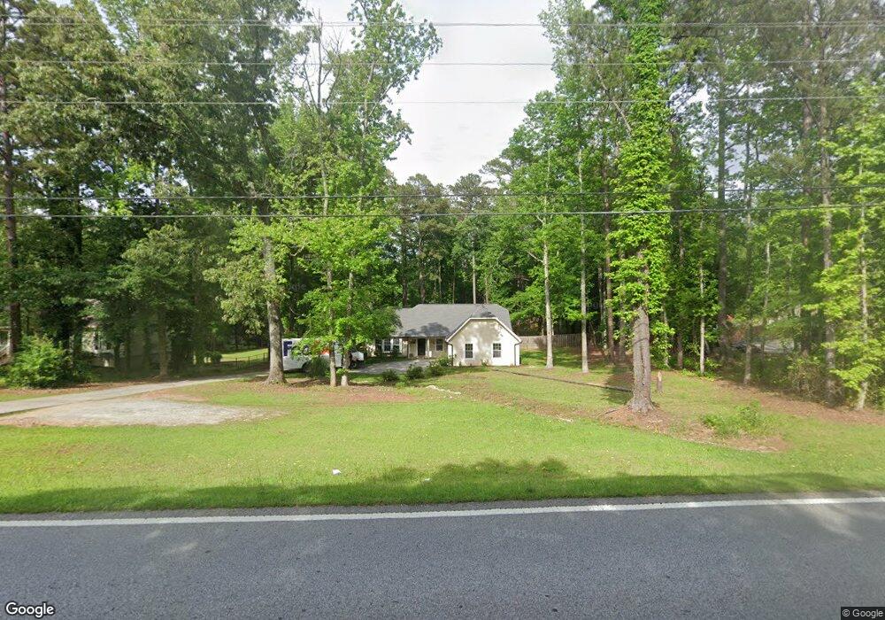 1255 Fischer Rd, Sharpsburg, GA 30277 - photo 1