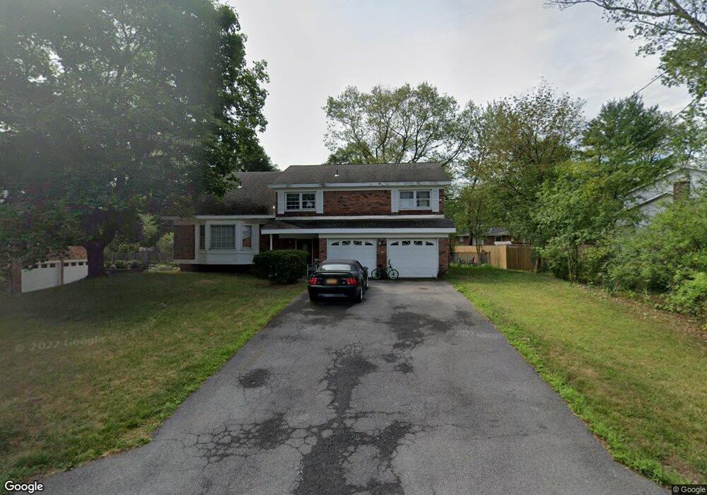 1011 Cheyenne Rd, Schenectady, NY 12302 - photo 1