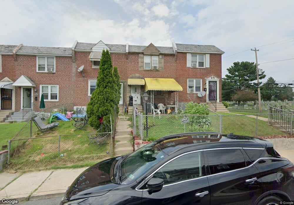 305 Golf Rd, Darby, PA 19023 - photo 1