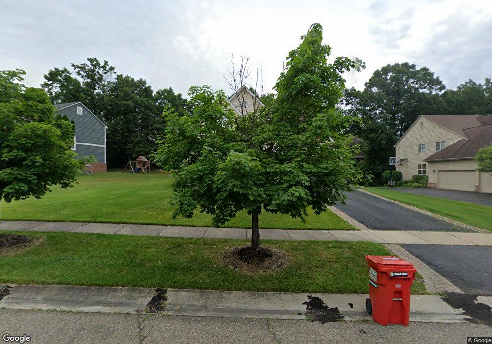 4637 Walnut Glen Ct, West Bloomfield, MI 48323 - photo 1