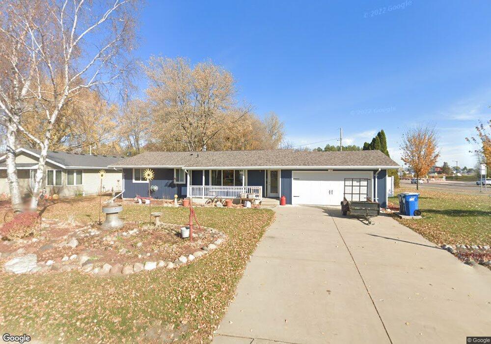 208 9th Ave N, Sauk Rapids, MN 56379 - photo 1