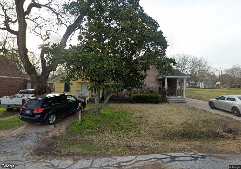514 Brazos St, Rosenberg, TX 77471 - photo 1