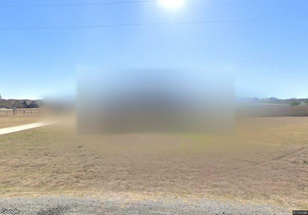 107 Wrigley Dr, Springtown, TX 76082 - photo 1