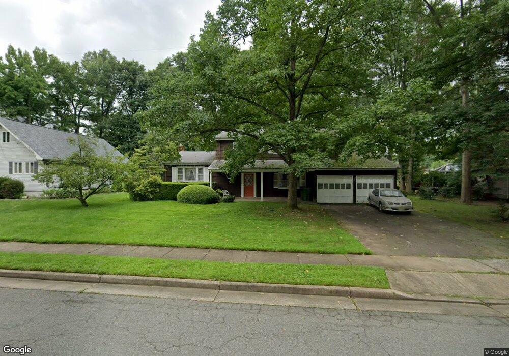 4 Jonathan Dr, Edison, NJ 08820 - photo 1